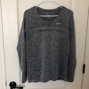 Women’s Nike Long sleeve top